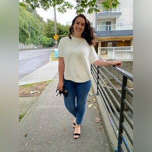 Anthropologie Nymeria White Short Sleeve Fuzzy Soft Pullover Sweater